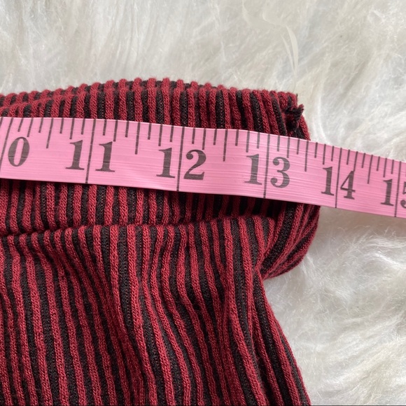🔥SOLD🔥Burgundy Striped Boutique Pants! - Picture 5 of 5